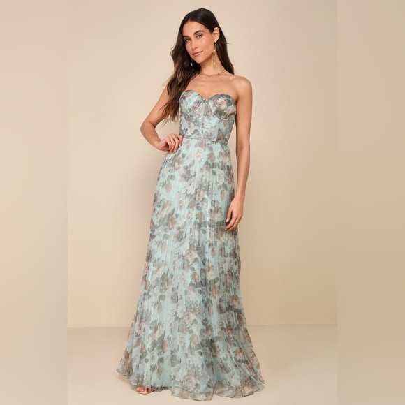 Lulus Dresses & Skirts - NWT Lulus Mint Floral Pleated Maxi Dress Strapless Spring Easter S